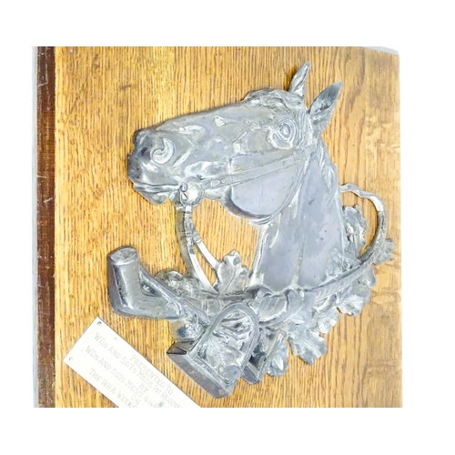 803 - Militaria , Royal Horse Artillery : a presentation equestrian plaque, formed as a horse's head with ... 