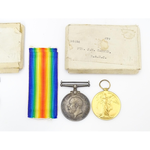 807 - Militaria , WWI / WW1 / World War One / First World War : 1914-1918 War Medal (with ribbon) and Vict... 