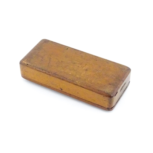 1143 - A late 19th / early 20thC apothecary / jeweller's balance scale within a fitted mahogany case, with ... 