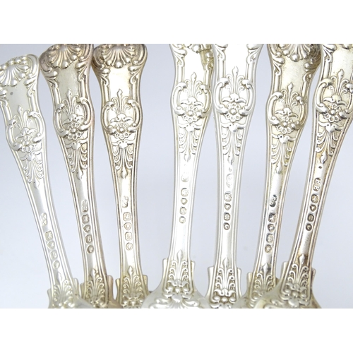 522 - 24 associated Victorian silver Kings pattern dessert forks comprising fifteen hallmarked London 1848... 