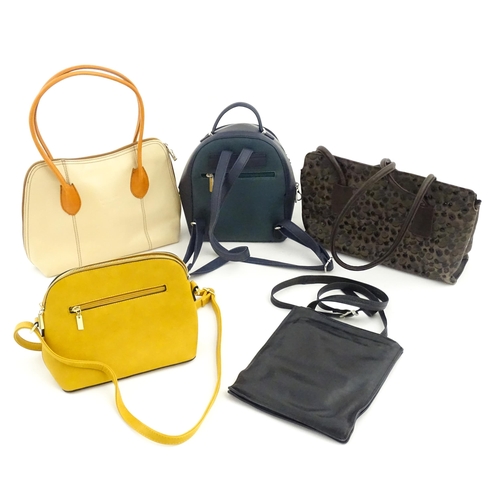 1268 - Vintage fashion: Five leather handbags to include a mustard and orange bag measuring 8 x 10