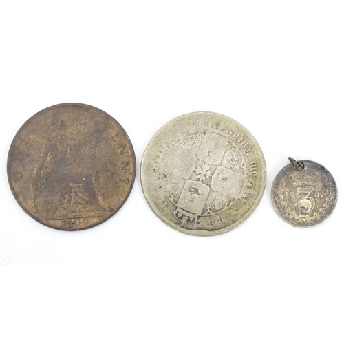 786 - Coins: A large quantity of 19th and 20thC coins, tokens to include a Victoria gothic florin, a Georg... 