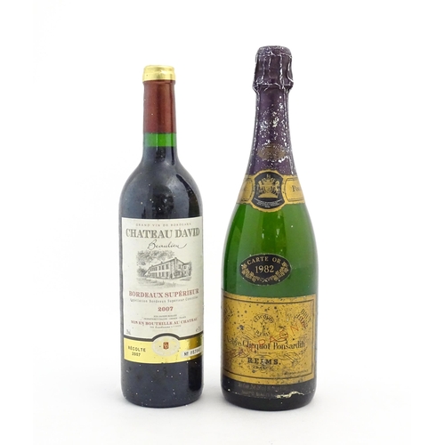 1148 - A 75cl bottle of Chateau David Beaulieu 'Bordeaux Superieur 2007', together with a 750ml bottle of V... 