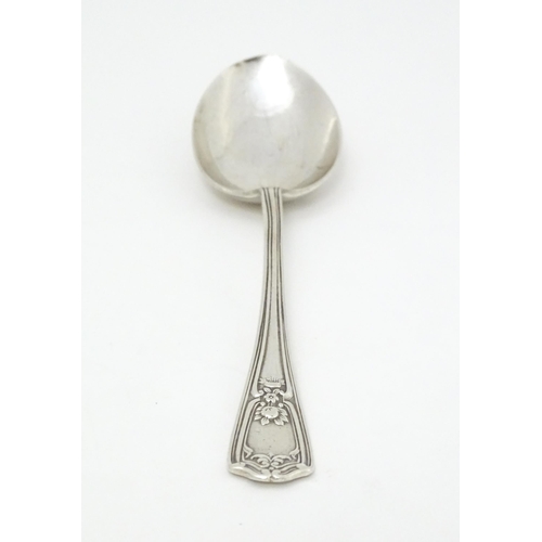 339 - A cased silver spoon hallmarked Birmingham 1912, maker Charles Wilks. Spoon approx. 5 1/4