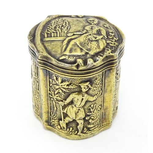 352 - A Continental gilt white metal peppermint box. Indistinctly marked. Approx. 1 1/4