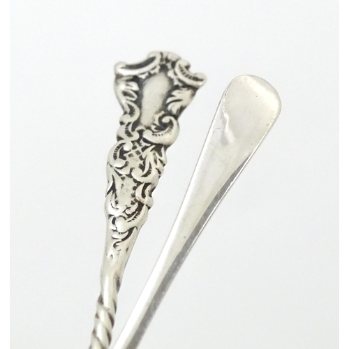 403 - Four assorted silver salt spoons to include one hallmarked London 1808, maker Robert Rutland, a Fidd... 