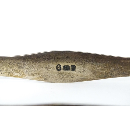 408 - George III silver sugar tongs with bright cut decoration, hallmarked London 1792 maker Peter & Ann B... 