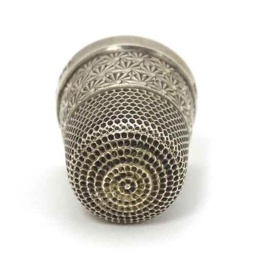 410 - A silver thimble titled ' The spa' and hallmarked Birmingham 1927 maker Henry Griffith & Sons Ltd