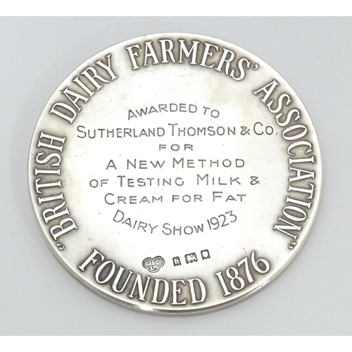 421 - Farming interest : A silver medallion for the ' British farmers' Association' Dairy Show 1923. ' Awa... 