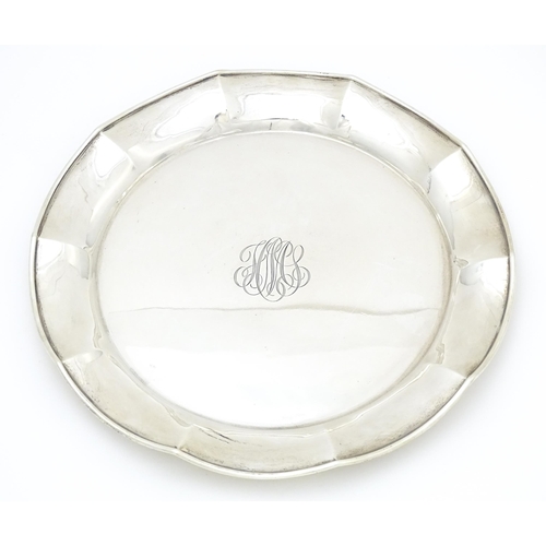 440 - An American sterling silver salver / tray by Marcus & Co. Marked under. Approx. 12