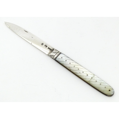 447 - A 19thC silver folding fruit knife with mother of pearl handle, maker W&Co. Approx. 5 1/2