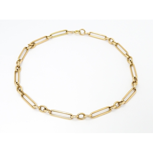 771 - A 9ct gold necklace formed from a pocket watch chain. Approx. 15 1/2