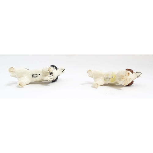 135 - Two Beswick model of Spaniel dogs model no. 967. Approx. 4