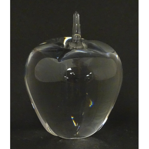 256 - A Belgian glass / crystal model of an apple by Val Saint Lambert. Signed and numbered under. Approx ... 