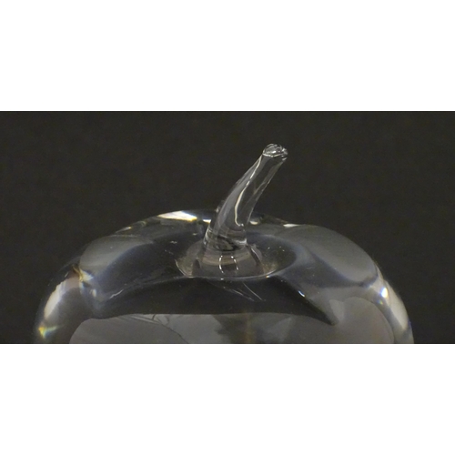 256 - A Belgian glass / crystal model of an apple by Val Saint Lambert. Signed and numbered under. Approx ... 