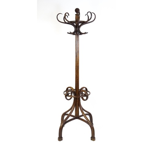 1452 - A late 19thC / early 20thC large Thonet bentwood hat stand / coat stand / stick stand, with eight S-... 