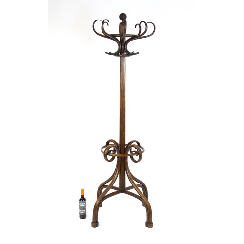 1452 - A late 19thC / early 20thC large Thonet bentwood hat stand / coat stand / stick stand, with eight S-... 