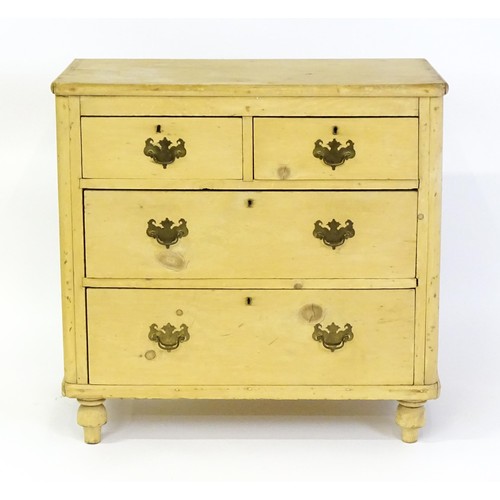 1491 - A Victorian pine chest of drawers, the moulded top above two short over two long graduated drawers w... 