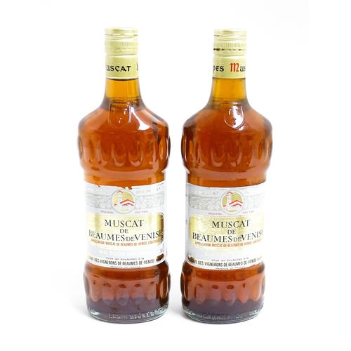 1147 - Two bottles of Cave des Vignerons, Beaumes de Venise muscat dessert wine, 75cl (2)