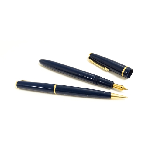 1162 - A boxed mid 20thC Parker Slimfold fountain pen with 14K gold nib and Parker No. 3 propelling pencil ... 