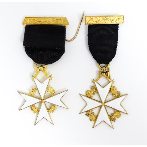 1223 - Masonic / Freemasonry Interest: A quantity of Masonic dress jewels / medals, comprising: a silver Ro... 