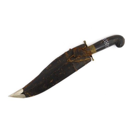 1127 - An Indian dagger / knife, the carved horn handle with inlaid detail, within leather sheath. Approx. ... 