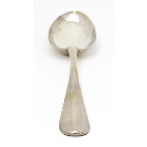 445 - A Geo I silver Hanoverian rats tail spoon hallmarked London 1723, maker Richard Scarlett. Approx. 8