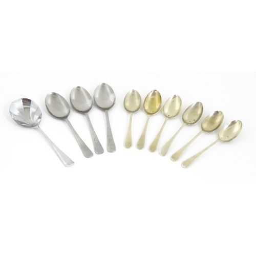 560 - A quantity of silver plated wares to include and oval tray, tazza, flatware / cutlery etc.