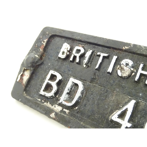 1330 - Railway Interest: A 20thC cast railway wagon plate 'British Railways BD 46481B'. Approx 17