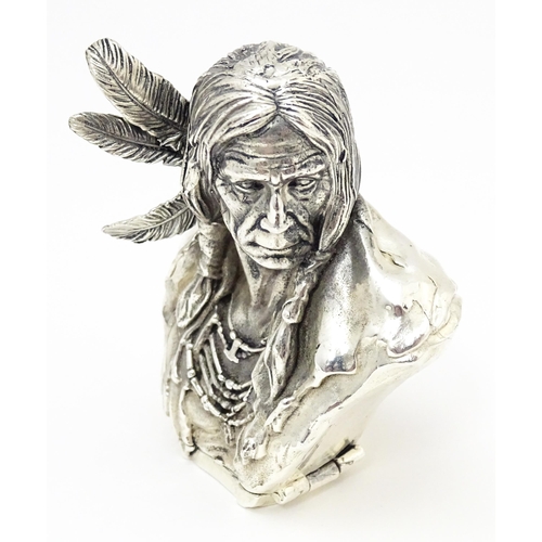 418 - An American silver plate vesta case modelled as an American Indian Chief, stamped under. 2 1/2