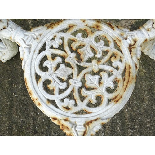 1309 - Two Victorian cast iron Britannia style pub table bases with Britannia and lion mask detail. Marked ... 