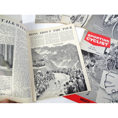 160 - Magazines / Periodicals: A quantity of 1960s edition of Sporting Cyclist magazine. (Approx. 40)