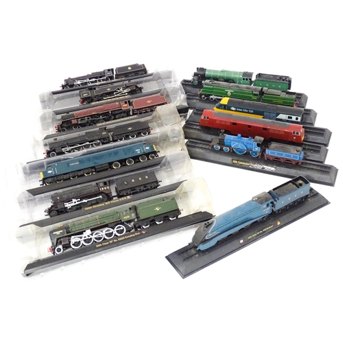 169 - Toys - Model Railway / Train Interest: A quantity of assorted display / collectors trains / locomoti... 