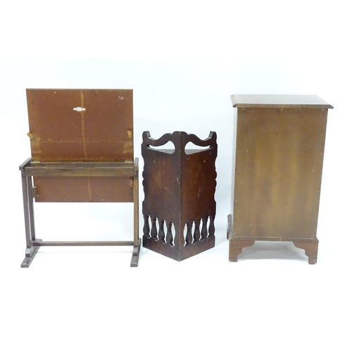 379 - Items of 20thC furniture, comprising an Eaton Domestic Woodware ( Aylesbury ) converting firescreen/... 