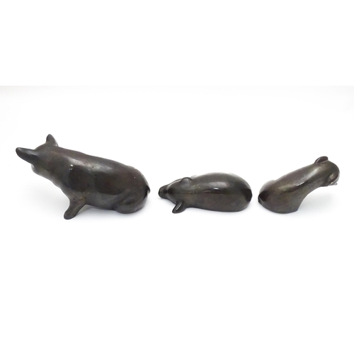 485 - Three cast models of pigs /  piglets . Approx  6