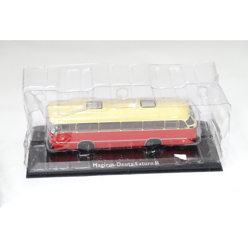 418 - Five Atlas Editions scale model vehicles from the Classic Coaches Collection (5)