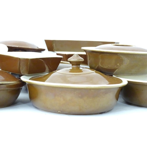 471 - A quantity of assorted Pillivuyt cookware / tableware, to include serving dishes, lidded serving dis... 