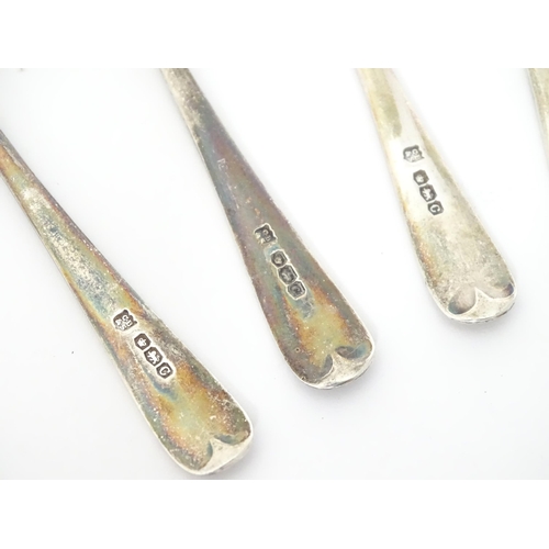 525 - A set of five silver teaspoons hallmarked Sheffield 1945, maker Cooper Brothers & Sons. Each approx ... 