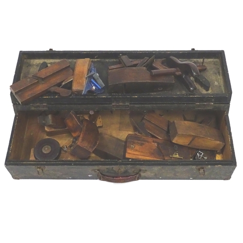 193 - An early to mid 20thC Carpenter's toolbox, containing a quantity of woodworking tools including an A... 