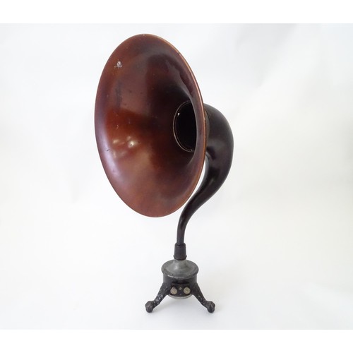 393 - A Burndept (1921-1931) Ethovox radio loudspeaker, formed as a gramophone horn with cast metal tripod... 