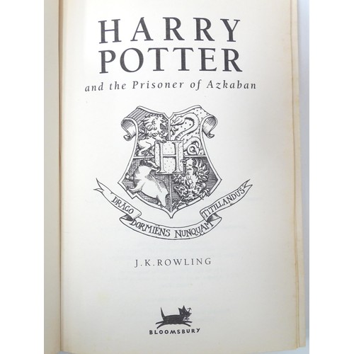 399 - Books: Six Harry Potter books, comprising Harry Potter and the Philosopher's Stone, Harry Potter and... 