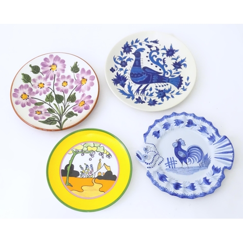 361 - A quantity of plates to include a Wedgwood limited edition plate in the Tulip pattern designed by Cl... 