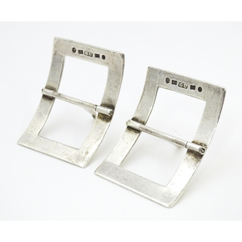 346 - A pair of Victorian silver shoe buckles hallmarked Birmingham 1867, maker George Unite. Approx. 1 3/... 