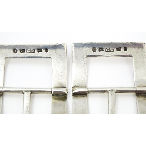 346 - A pair of Victorian silver shoe buckles hallmarked Birmingham 1867, maker George Unite. Approx. 1 3/... 