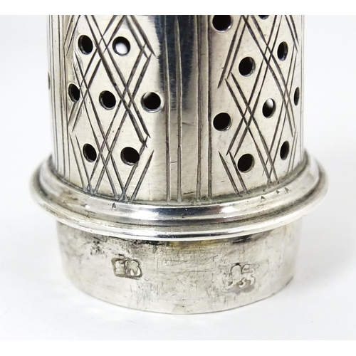 357 - A silver sugar caster / shaker hallmarked London 1783, maker Thomas Shepherd. Approx. 5 3/4