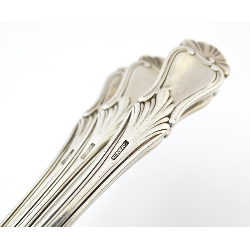 369 - Four silver forks hallmarked Birmingham 1898 / 1899, maker Elkington & Co. Ltd. Approx. 7