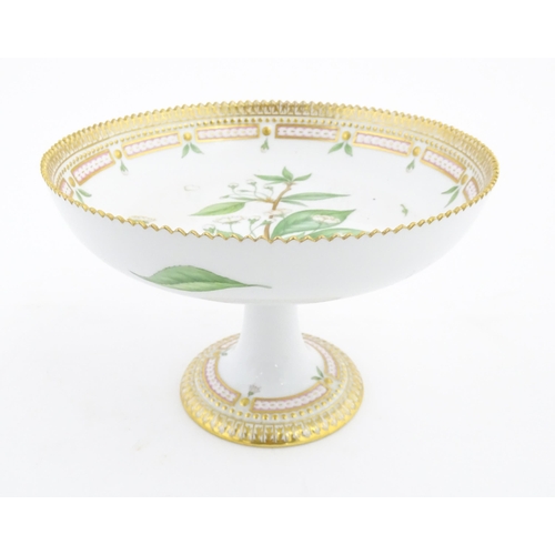 132 - A Royal Copenhagen Flora Danica centrepiece tazza / pedestal bowl decorated with Cerasus avium L. Ma... 