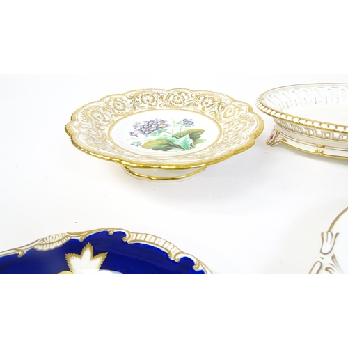 263 - A quantity of assorted dessert wares to include Victorian dessert plates with floral decoration, etc... 