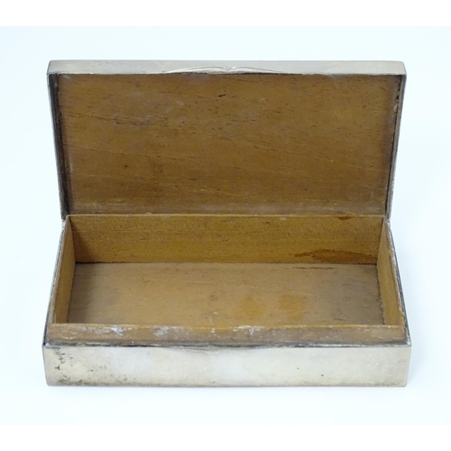 610 - Scandinavian silver: A .830 silver cigarette box stamped HG. Approx. 5