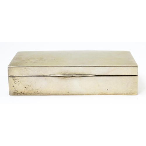 610 - Scandinavian silver: A .830 silver cigarette box stamped HG. Approx. 5